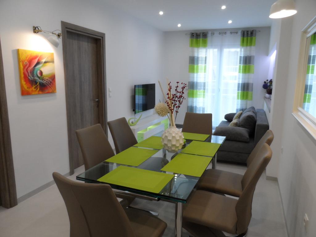 Laura Deluxe Apartment سالونيك المظهر الخارجي الصورة