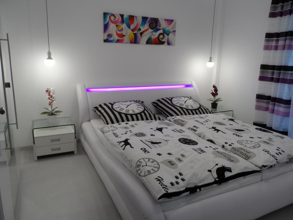 Laura Deluxe Apartment سالونيك المظهر الخارجي الصورة